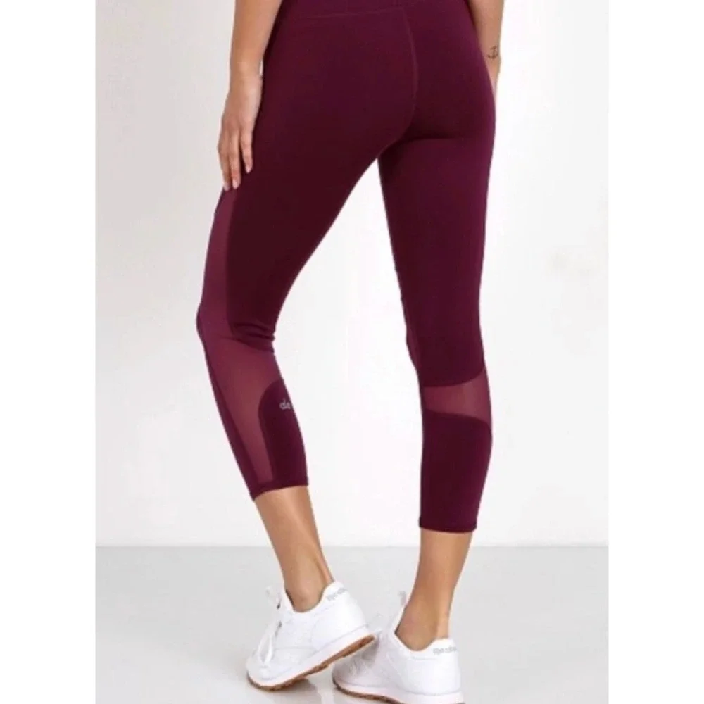 Alo Yoga High Waist Coast Capri Leggings Juneberry Womens S Activewear Gym EUC